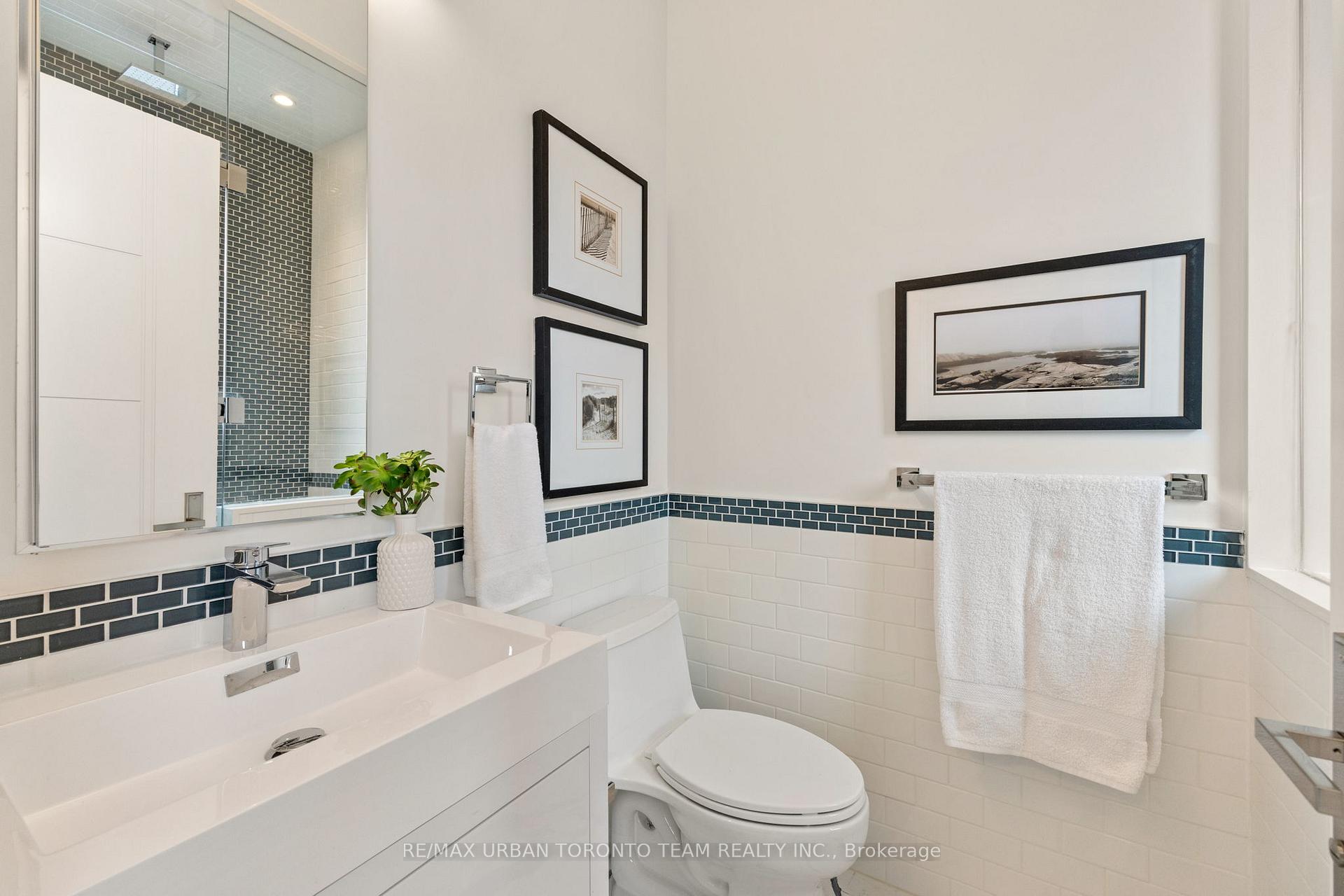 Photo 26 of 4 Drake Crescent, Scarborough, Cliffcrest — HOMEH