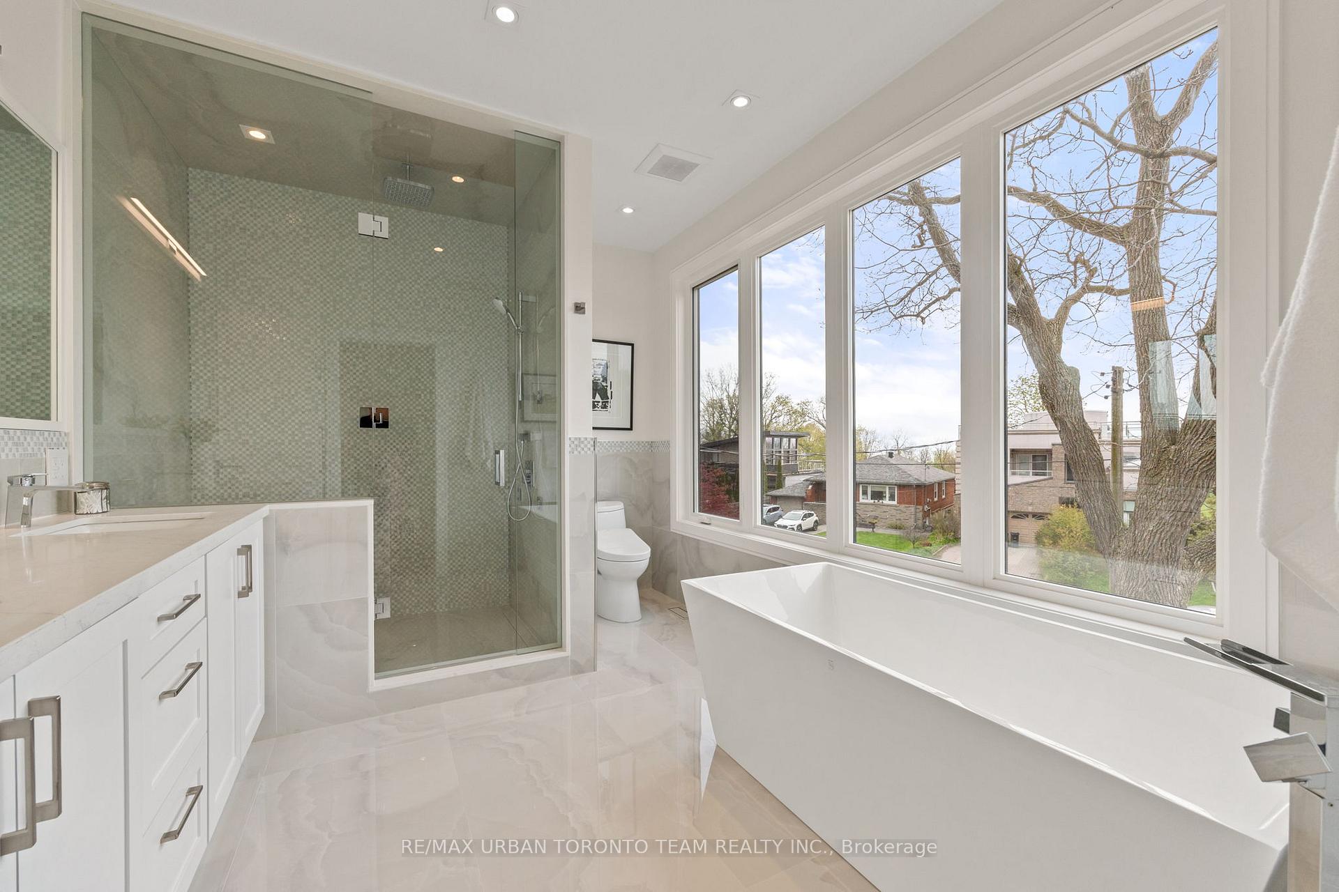 Photo 31 of 4 Drake Crescent, Scarborough, Cliffcrest — HOMEH