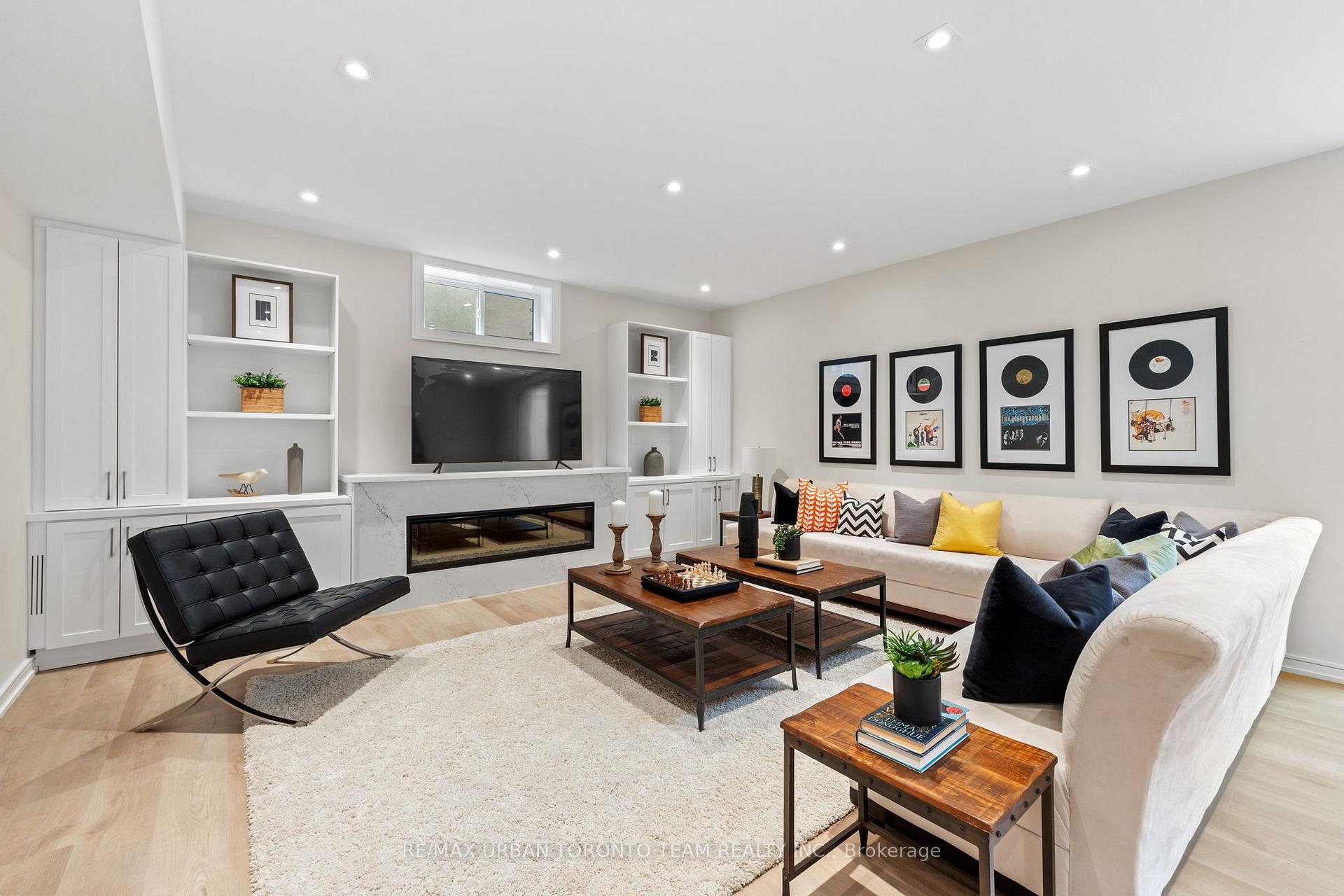 Photo 35 of 4 Drake Crescent, Scarborough, Cliffcrest — HOMEH