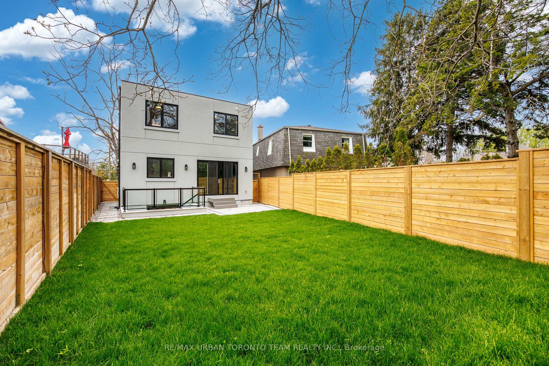 Photo 47 of 4 Drake Crescent, Scarborough, Cliffcrest — HOMEH