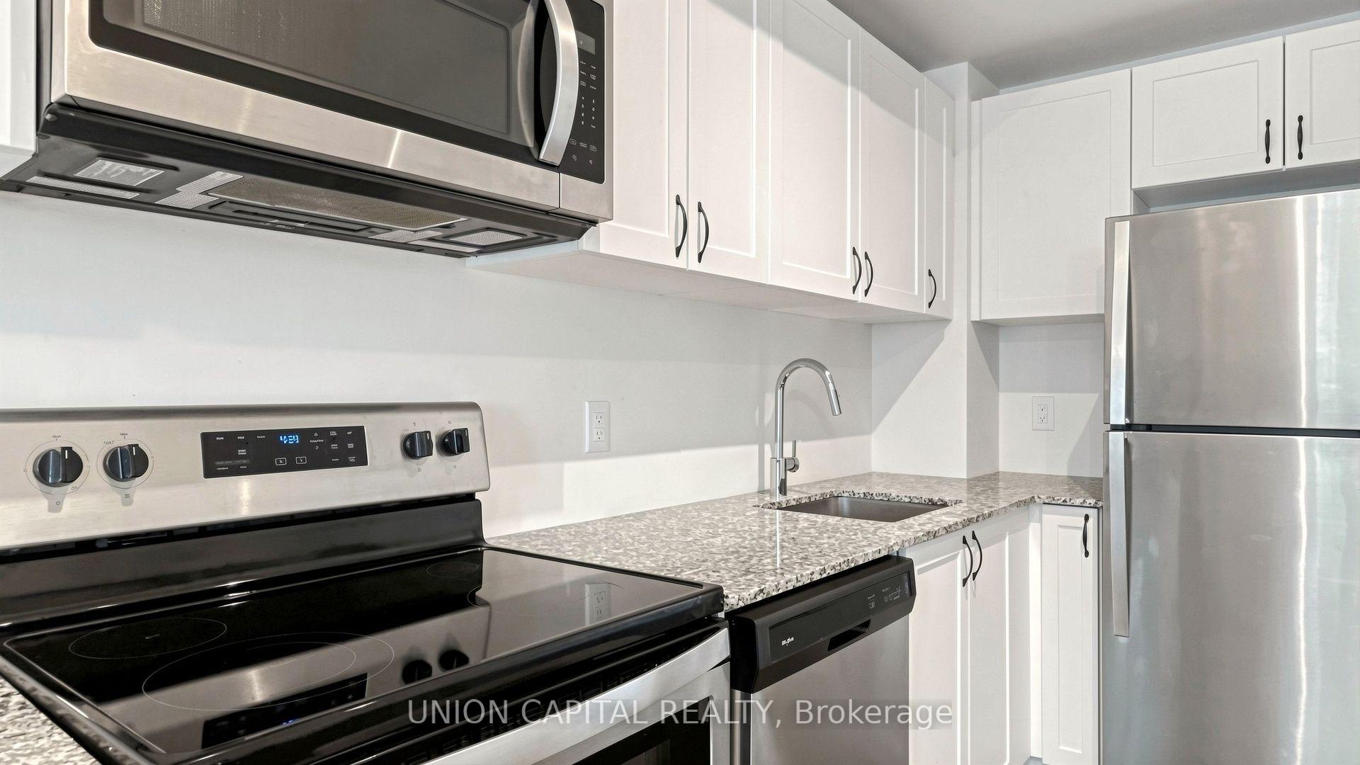Photo 6 of Unit 9, 6 Bicknell Avenue, Toronto, Keelesdale-Eglinton West — HOMEH