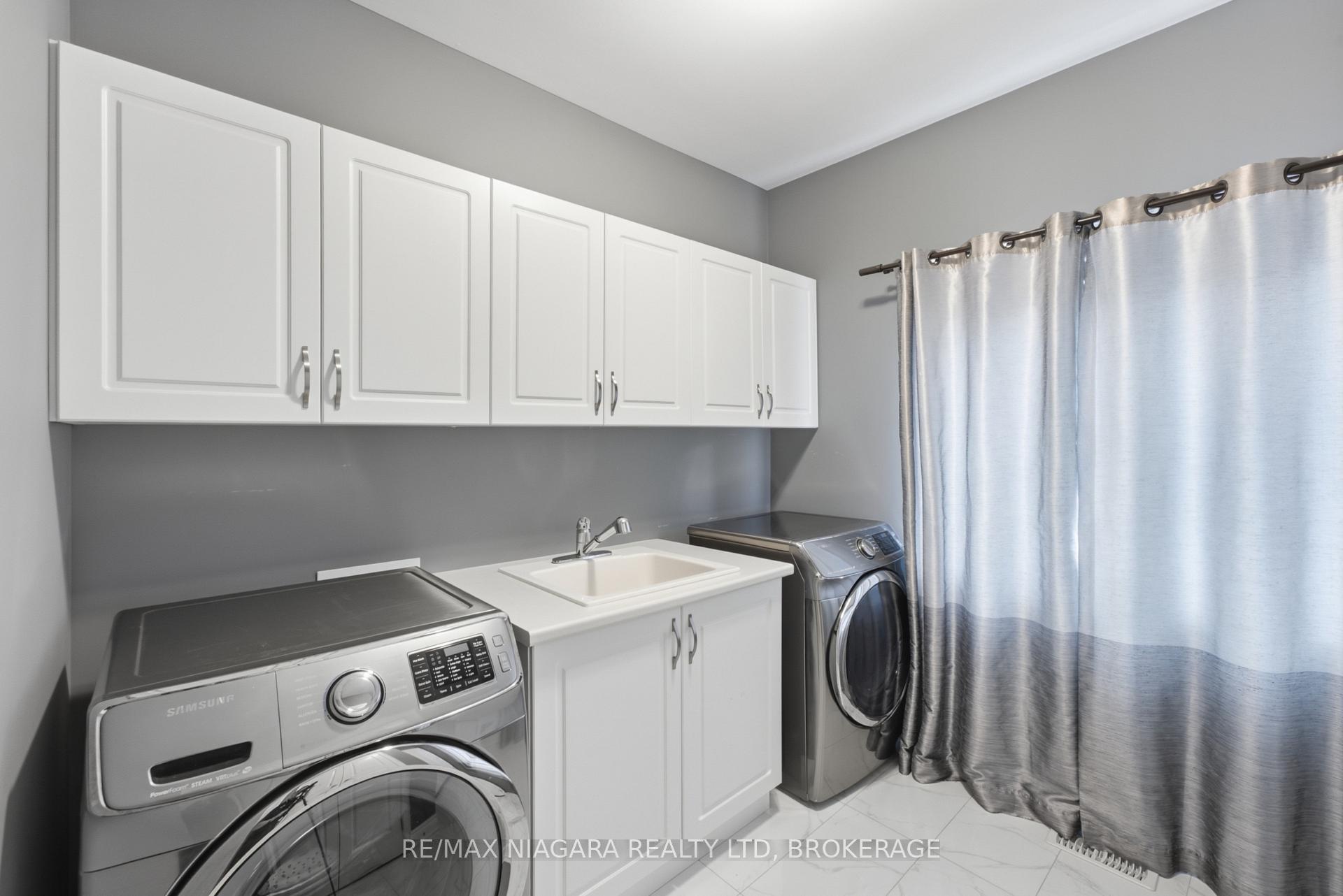 Photo 11 of 9305 Eagle Ridge Drive, Niagara Falls, Forestview — HOMEH