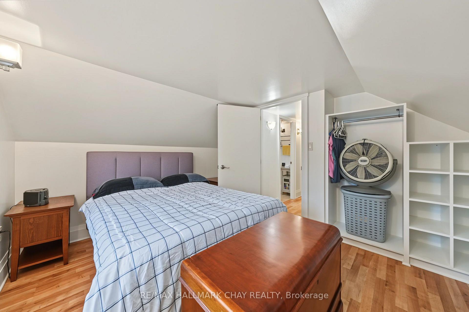 Photo 22 of 70 Douglas Street, Orillia — HOMEH