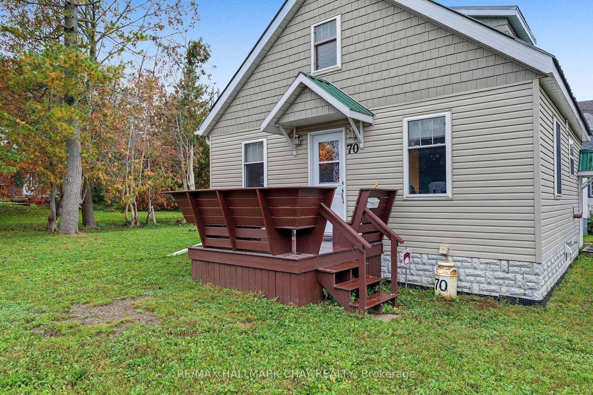 Photo 40 of 70 Douglas Street, Orillia — HOMEH