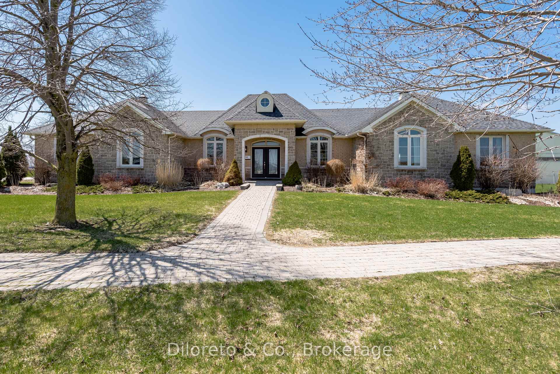 Photo of Unit C, 7307 Sideroad 5 Road
