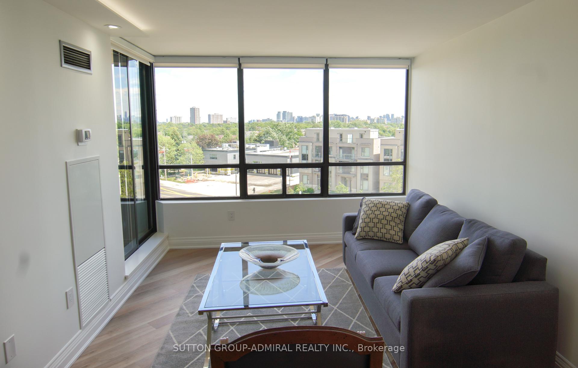 Photo of Unit 606, 7420 Bathurst Street