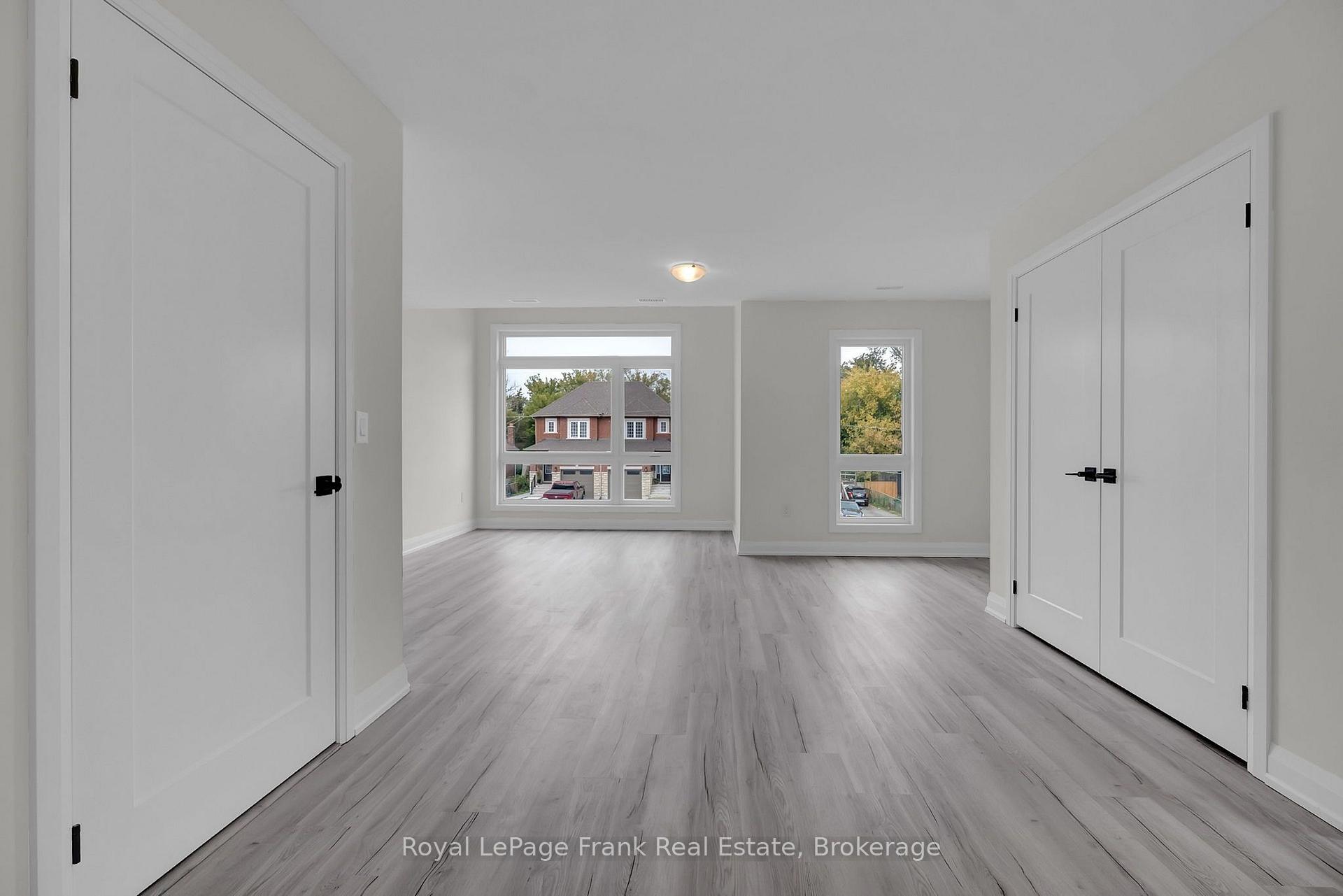 Photo 18 of 321 Anderson Avenue, Oshawa, McLaughlin — HOMEH