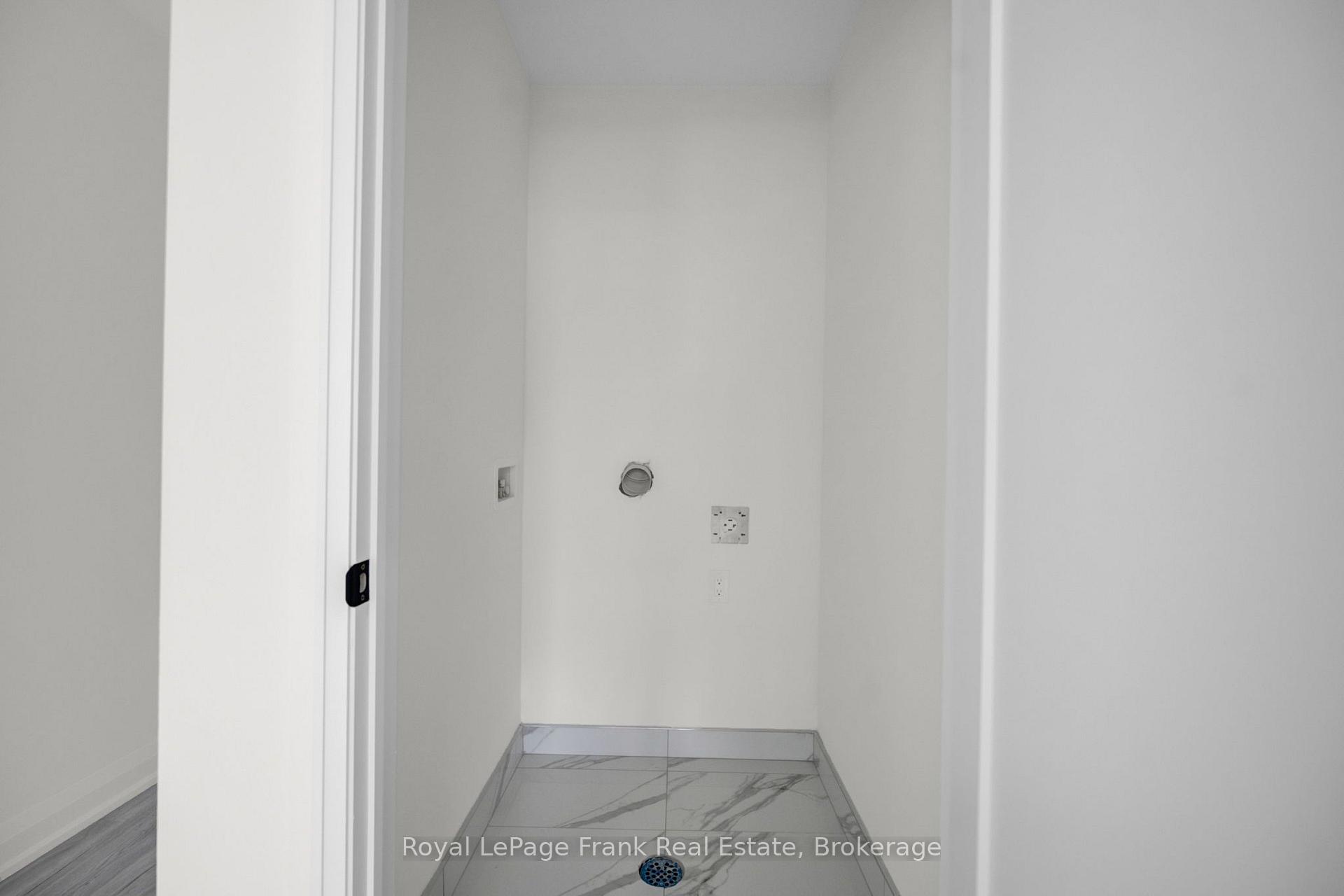 Photo 29 of 321 Anderson Avenue, Oshawa, McLaughlin — HOMEH