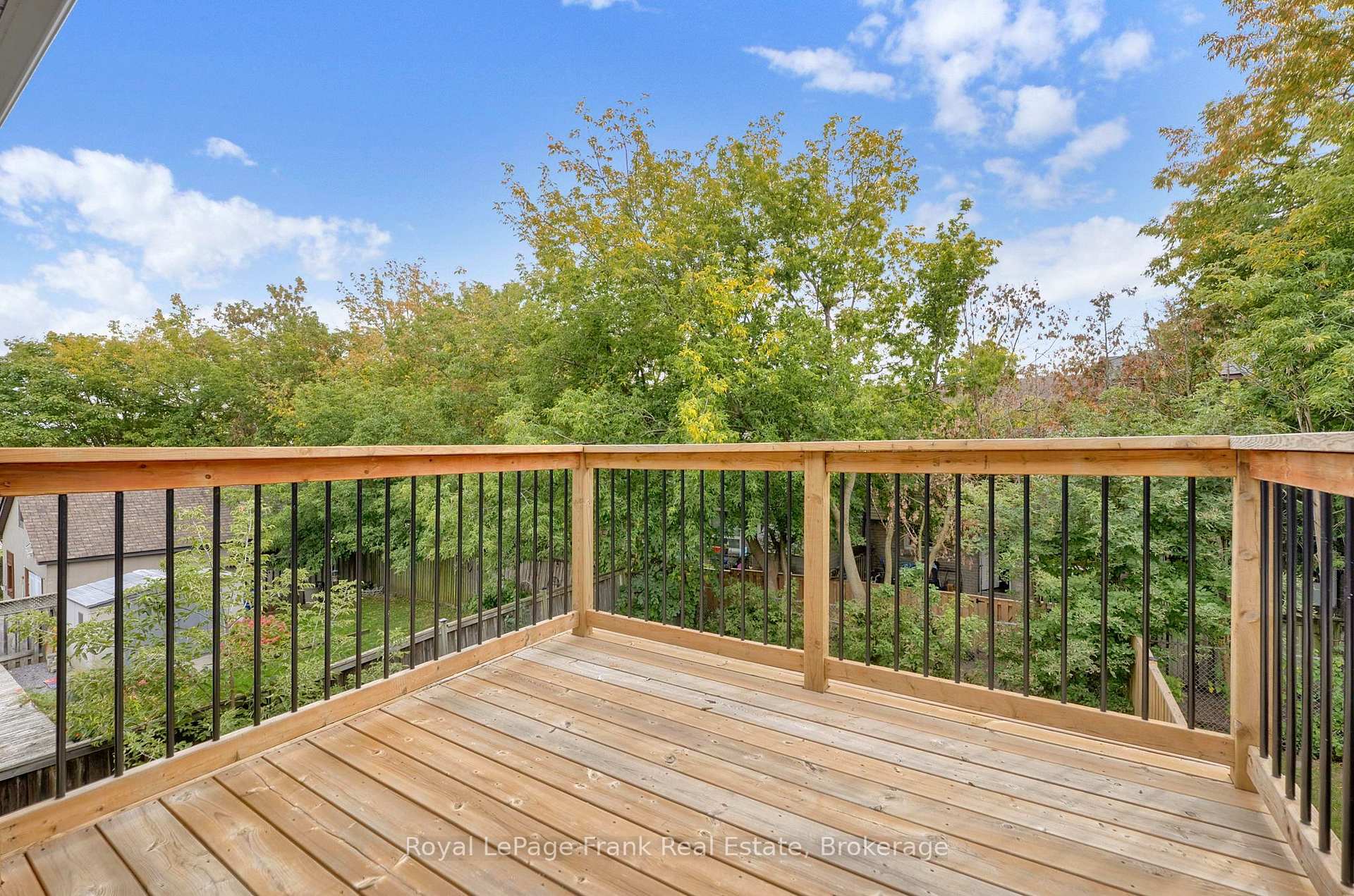 Photo 34 of 321 Anderson Avenue, Oshawa, McLaughlin — HOMEH