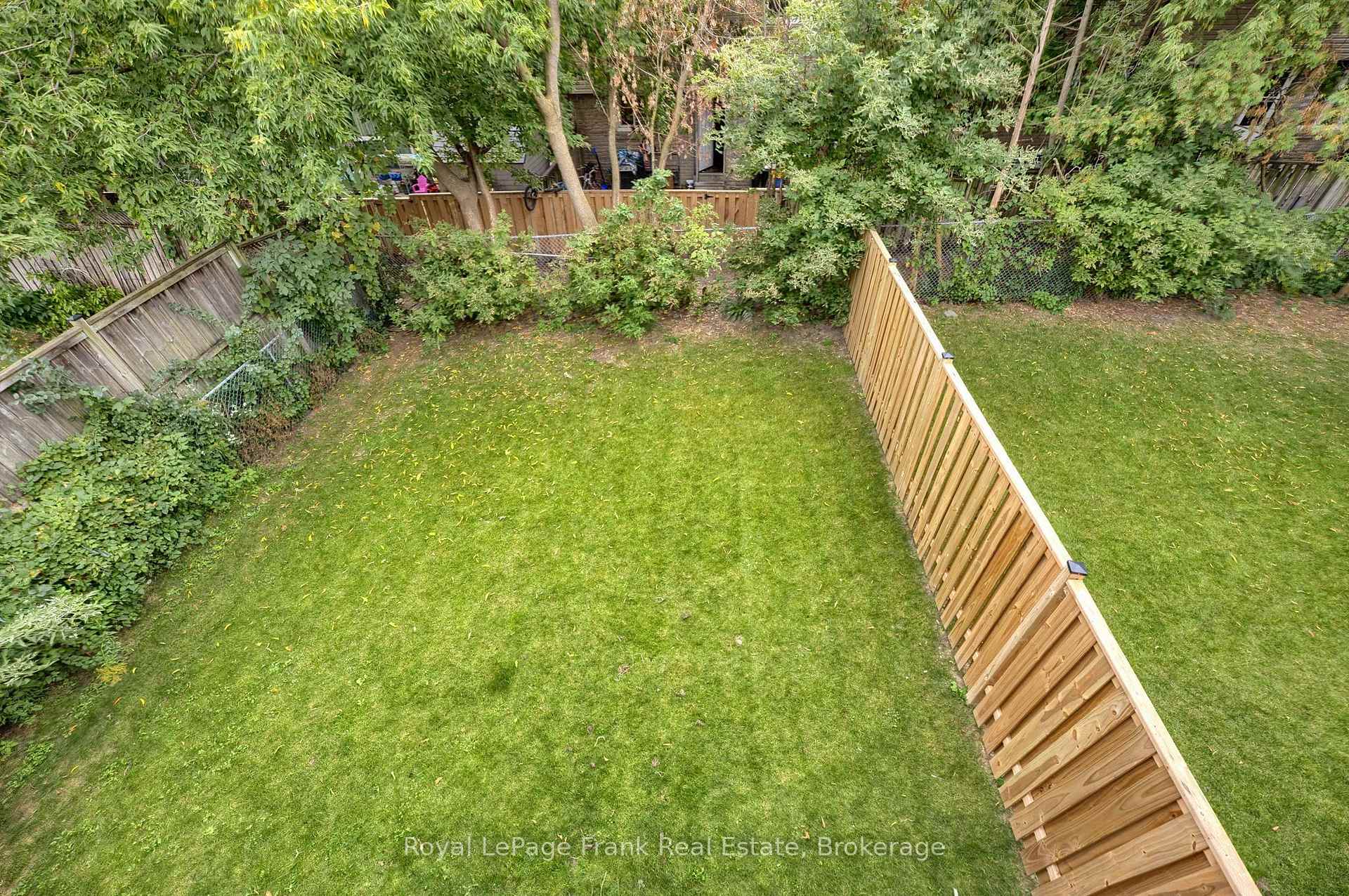 Photo 35 of 321 Anderson Avenue, Oshawa, McLaughlin — HOMEH