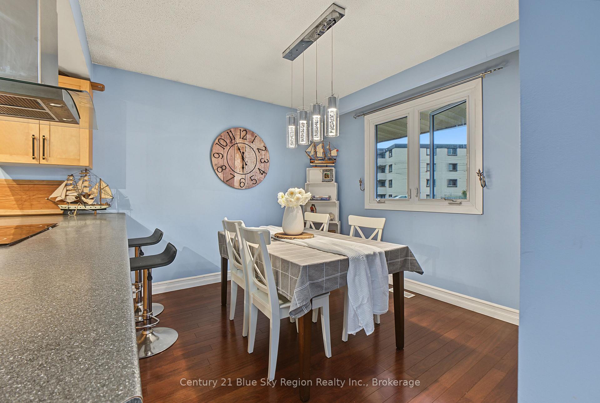 Photo 11 of 267 Barber Avenue, North Bay, Birchaven — HOMEH