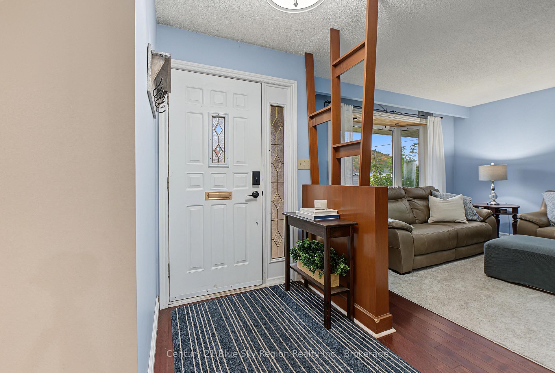 Photo 23 of 267 Barber Avenue, North Bay, Birchaven — HOMEH