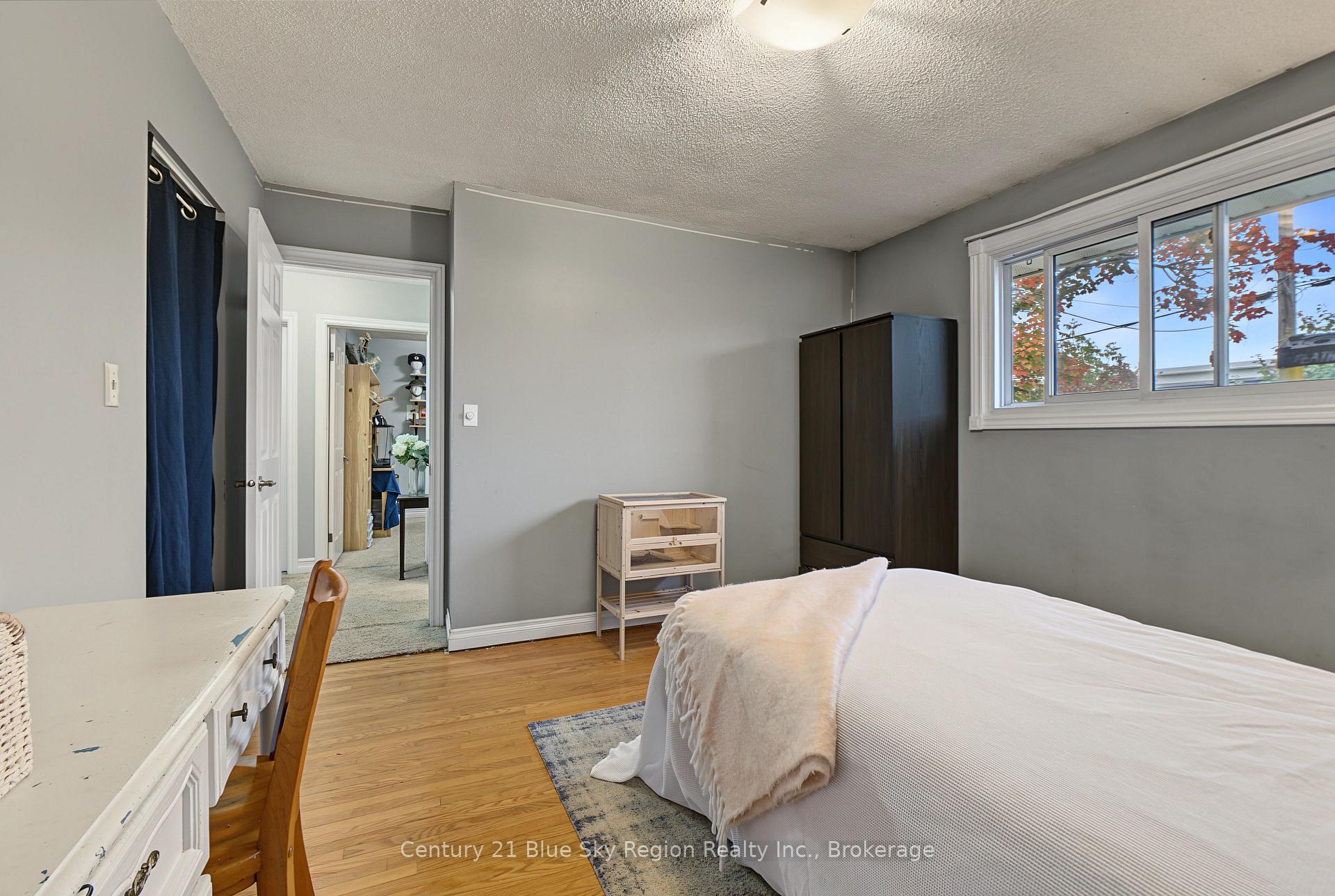 Photo 31 of 267 Barber Avenue, North Bay, Birchaven — HOMEH