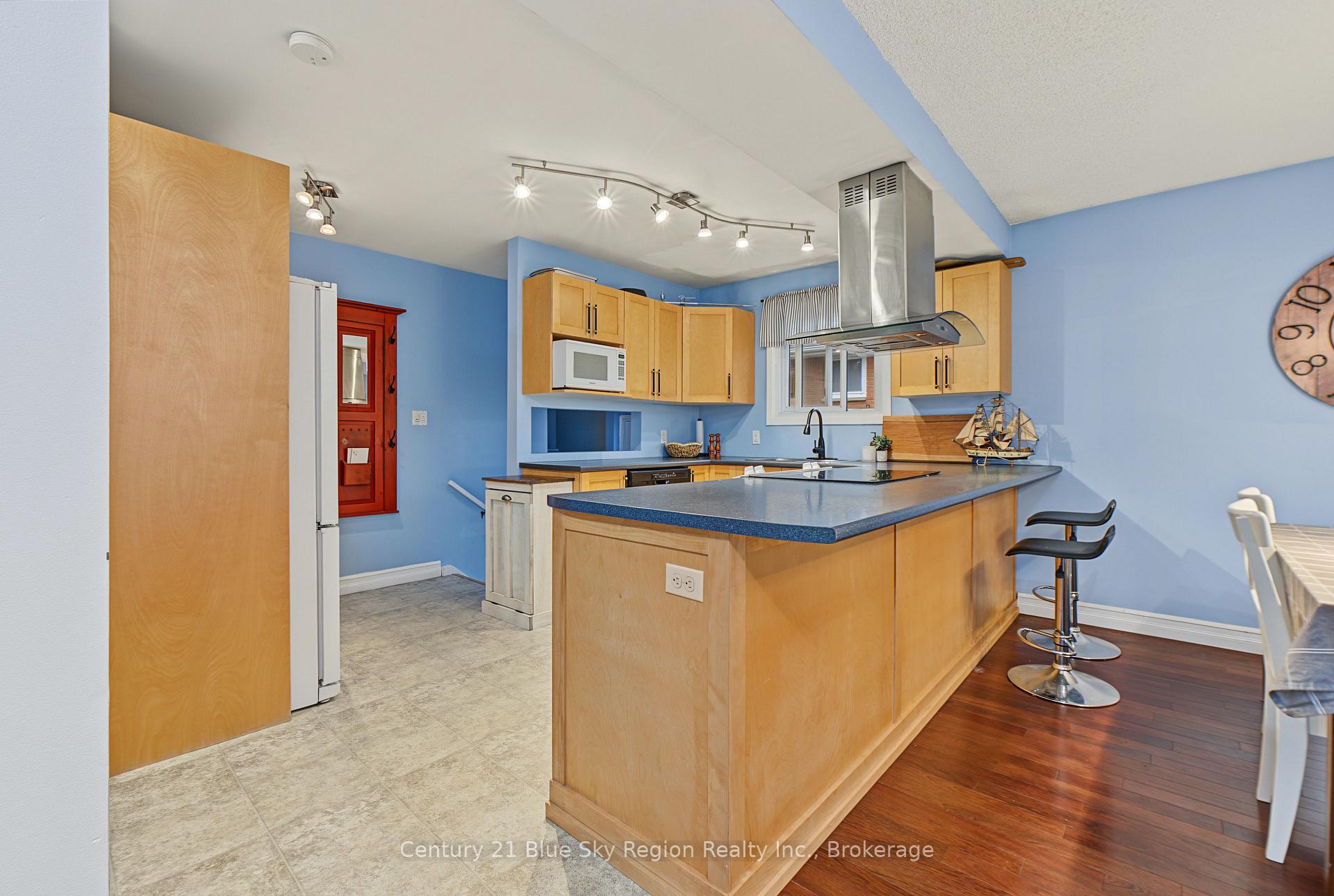 Photo 39 of 267 Barber Avenue, North Bay, Birchaven — HOMEH