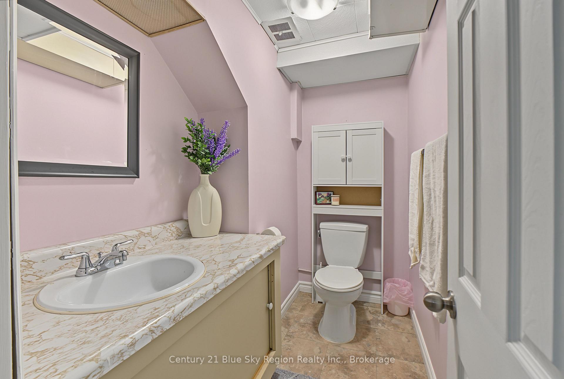 Photo 69 of 267 Barber Avenue, North Bay, Birchaven — HOMEH