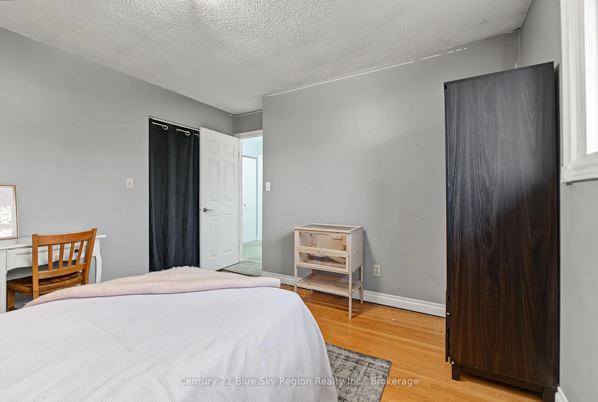 Photo 36 of 267 Barber Avenue, North Bay, Birchaven — HOMEH