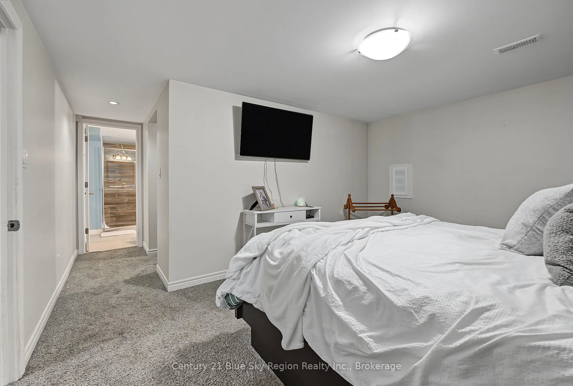 Photo 58 of 267 Barber Avenue, North Bay, Birchaven — HOMEH