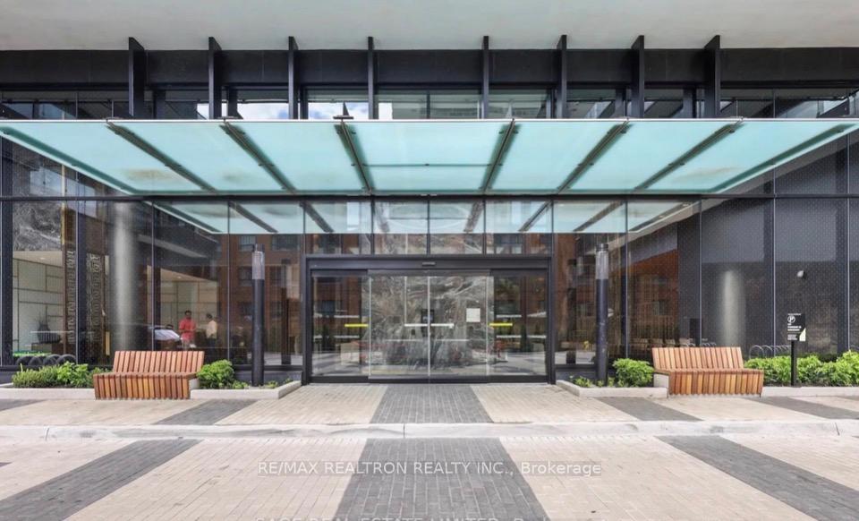 Photo 1 of Unit 1008, 117 Broadway Avenue, Toronto, Mount Pleasant West — HOMEH