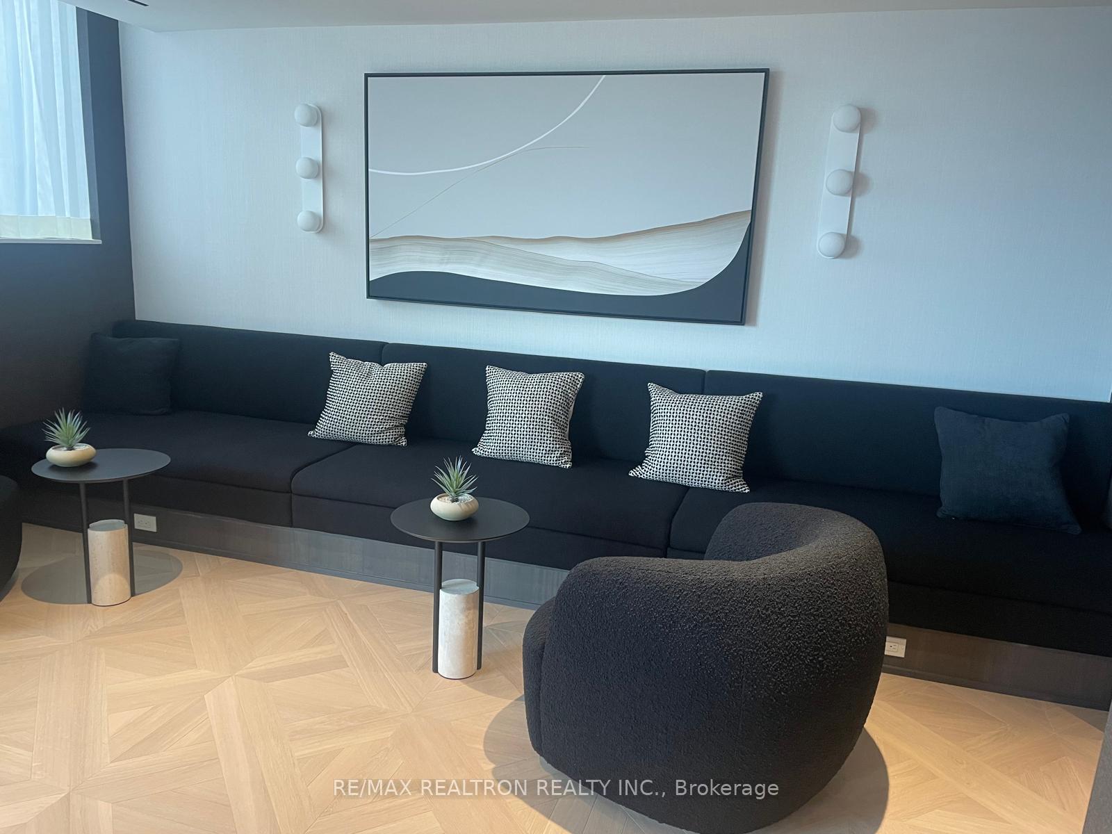Photo 25 of Unit 1008, 117 Broadway Avenue, Toronto, Mount Pleasant West — HOMEH