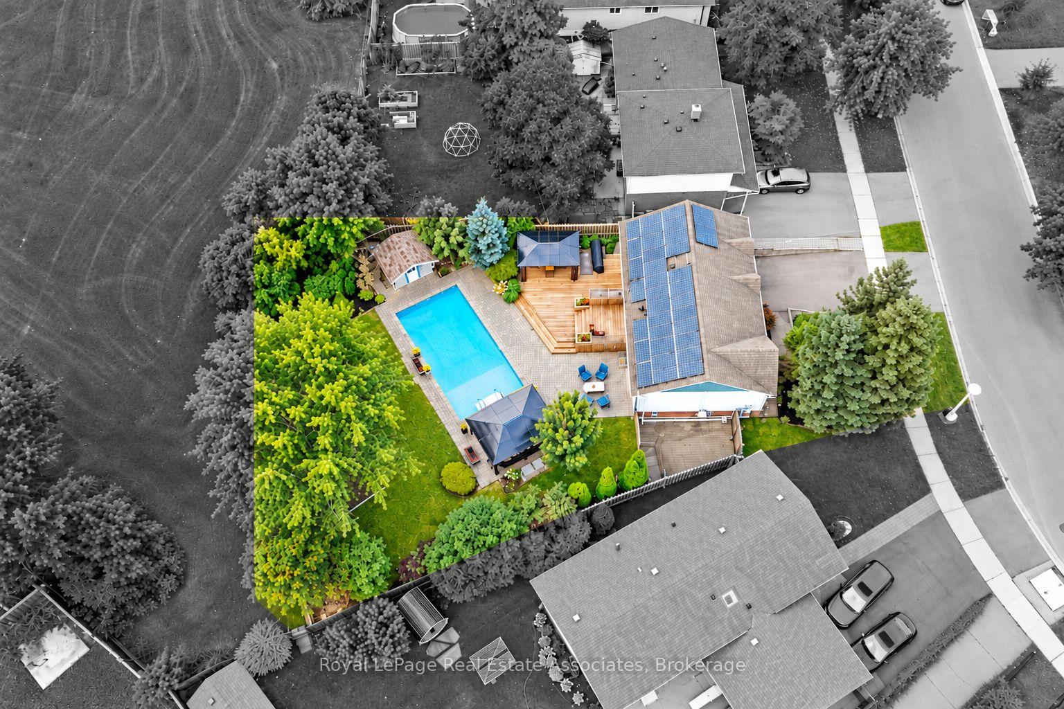 Photo 4 of 829 Willow Avenue, Milton, Dorset Park — HOMEH