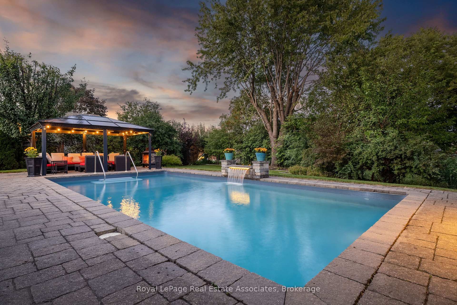 Photo 39 of 829 Willow Avenue, Milton, Dorset Park — HOMEH