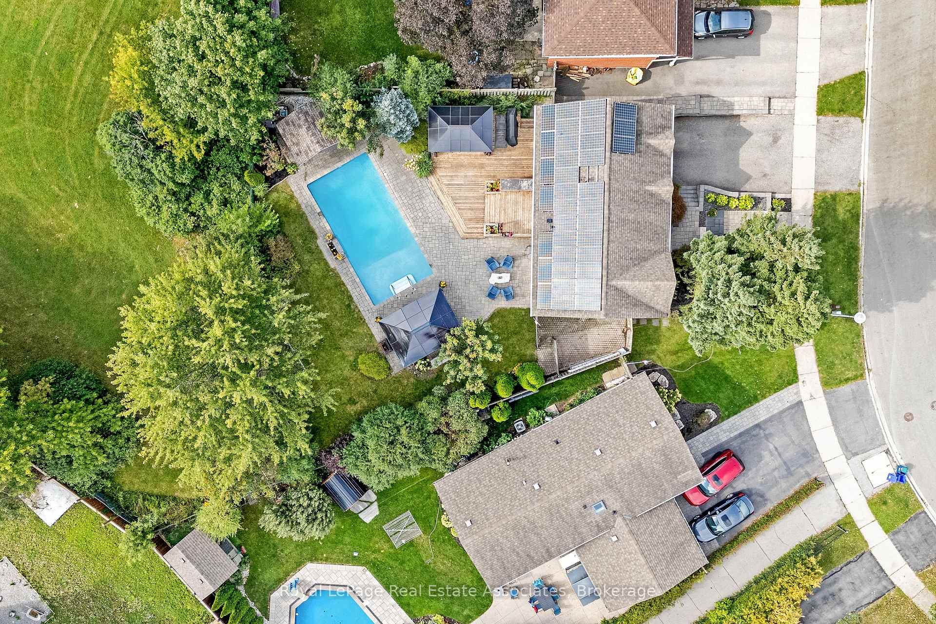Photo 45 of 829 Willow Avenue, Milton, Dorset Park — HOMEH