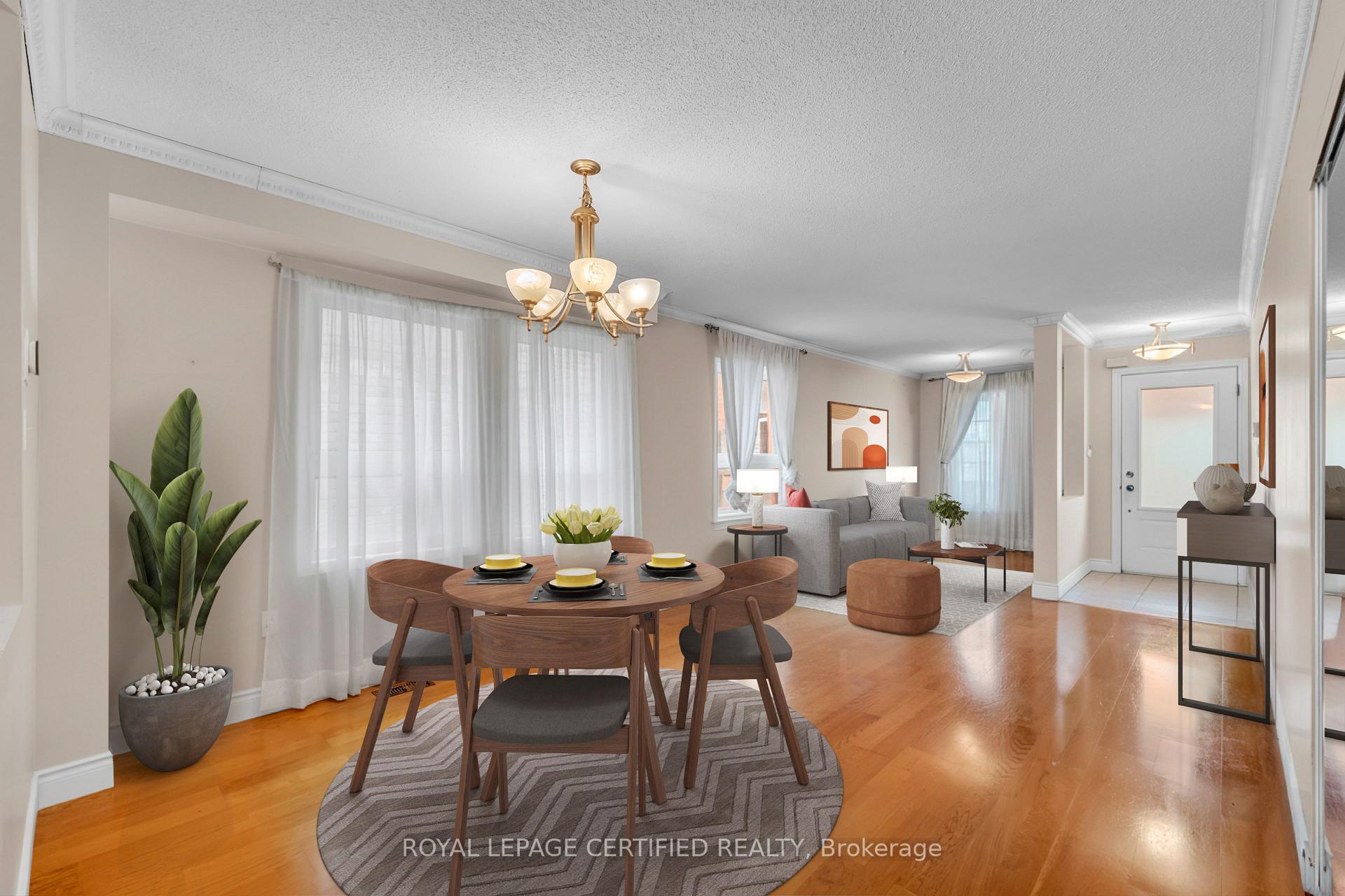 Photo 6 of 17 Chestermere Crescent, Brampton, Fletcher's Meadow — HOMEH
