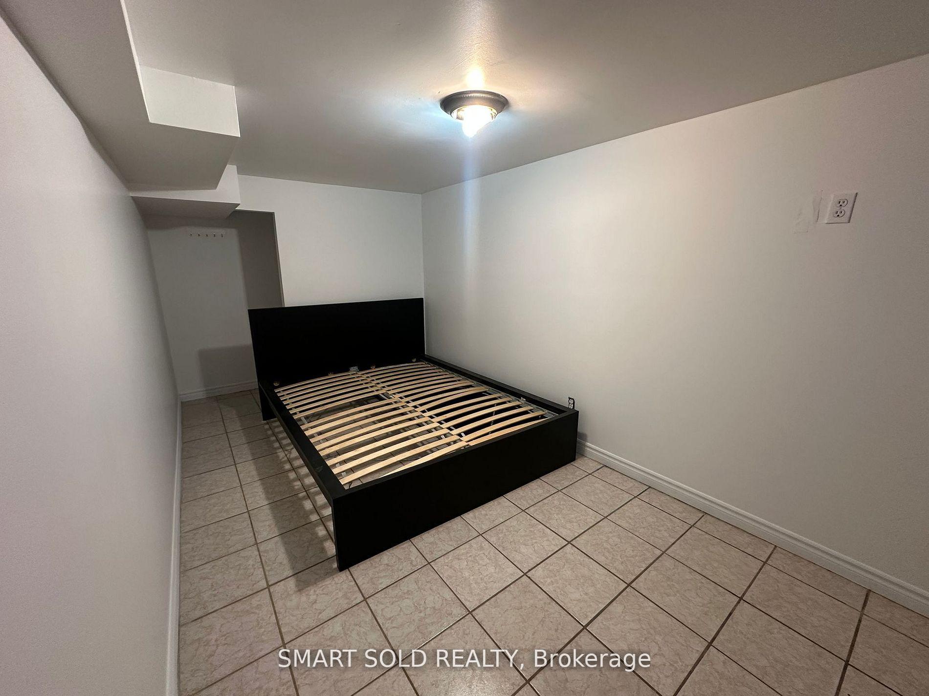 Photo 4 of 41 Maybourne (Basement) Avenue, Scarborough, Clairlea-Birchmount — HOMEH