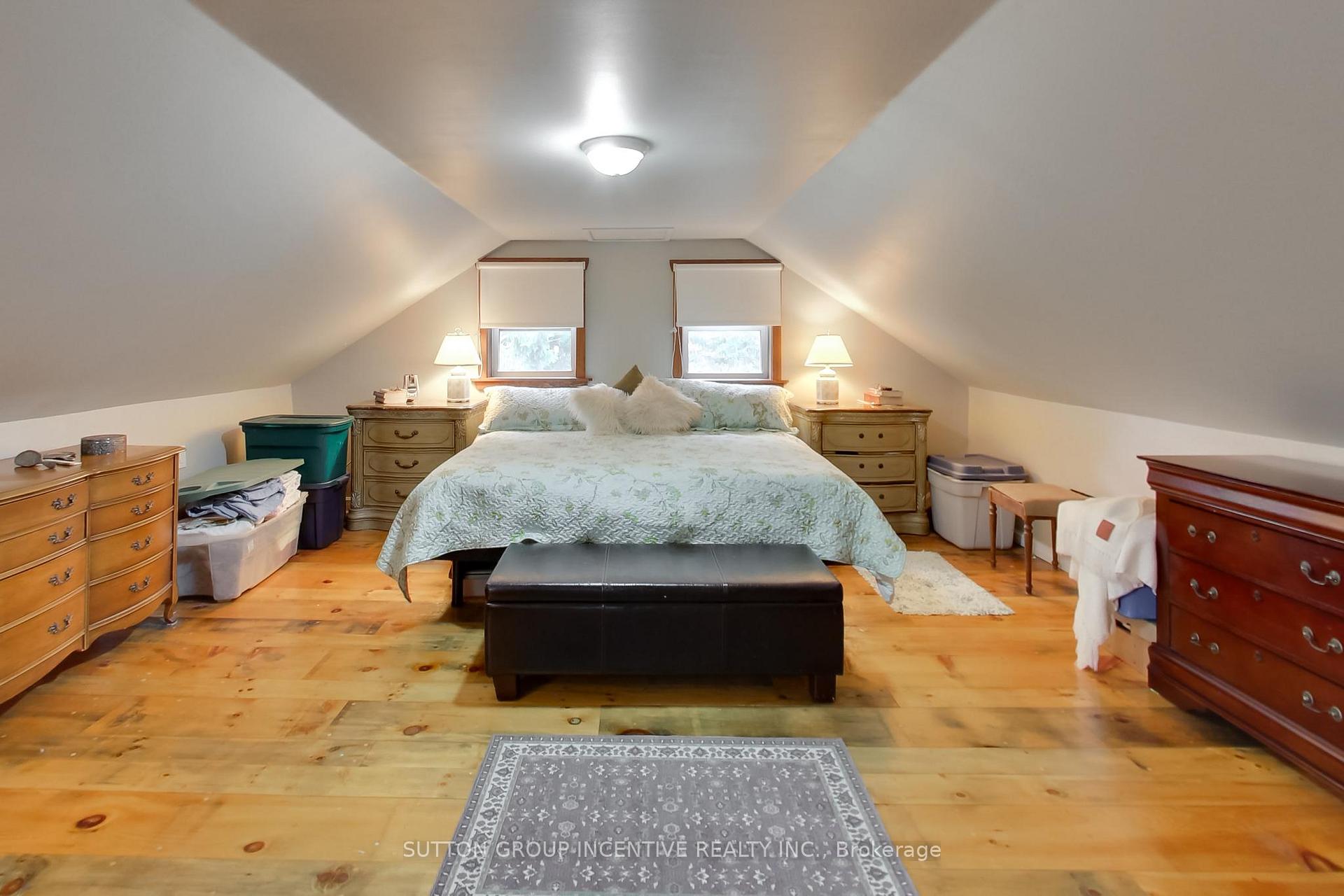 Photo 18 of 1724 Penetanguishe Road, Springwater, Rural Springwater — HOMEH