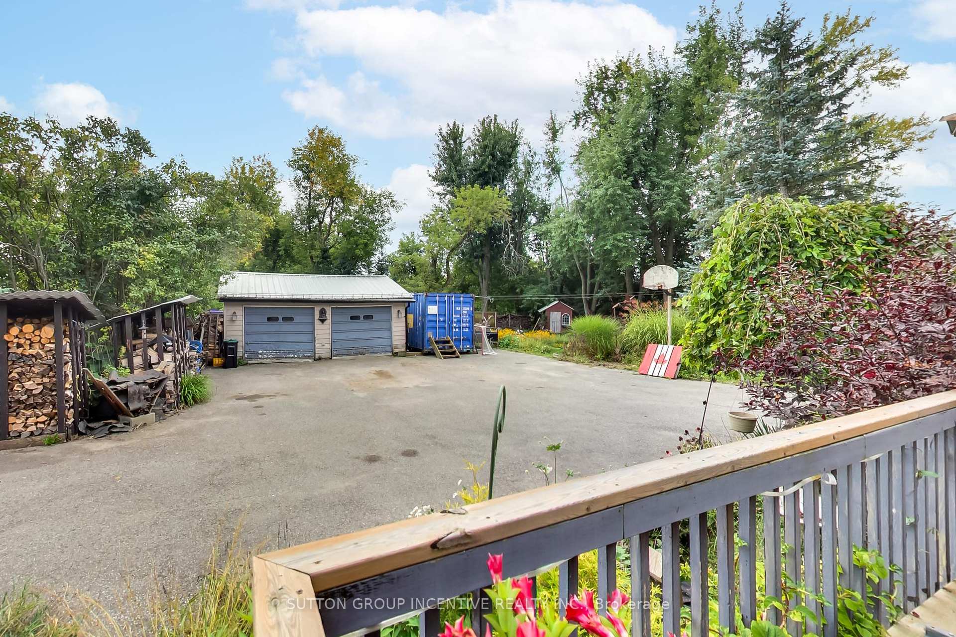 Photo 31 of 1724 Penetanguishe Road, Springwater, Rural Springwater — HOMEH