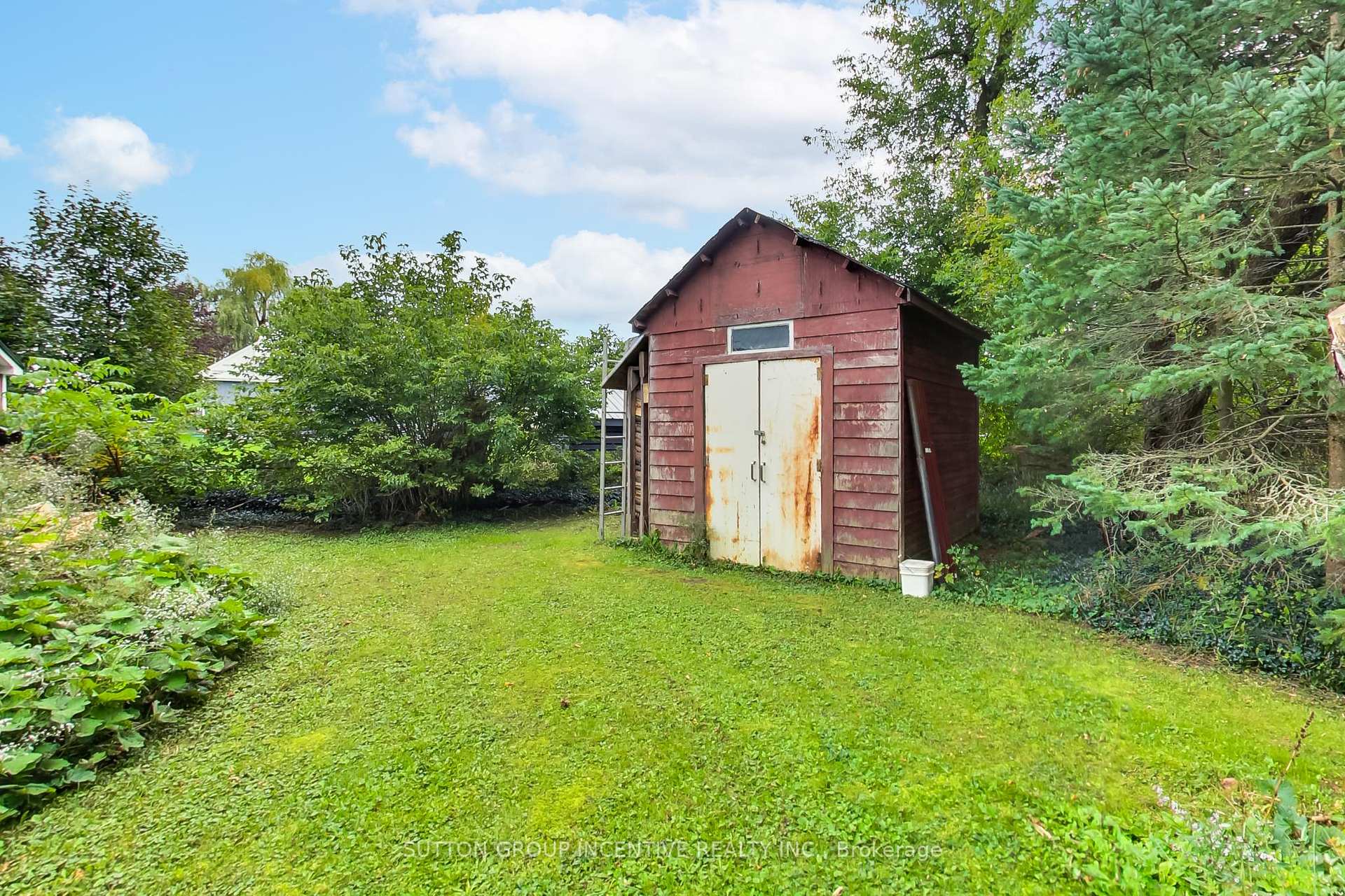 Photo 34 of 1724 Penetanguishe Road, Springwater, Rural Springwater — HOMEH