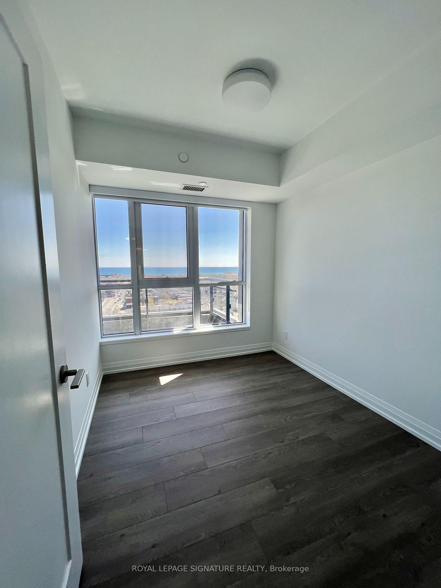 Photo 5 of Unit 1707, 286 Main Street, Toronto, East End-Danforth — HOMEH