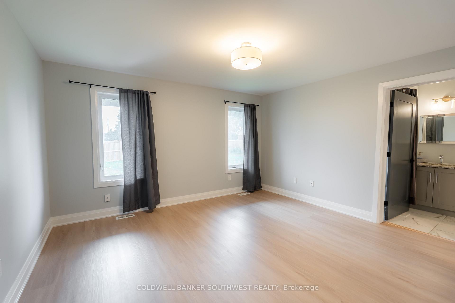 Photo 13 of 709 Ferdinands Crescent, Sarnia — HOMEH