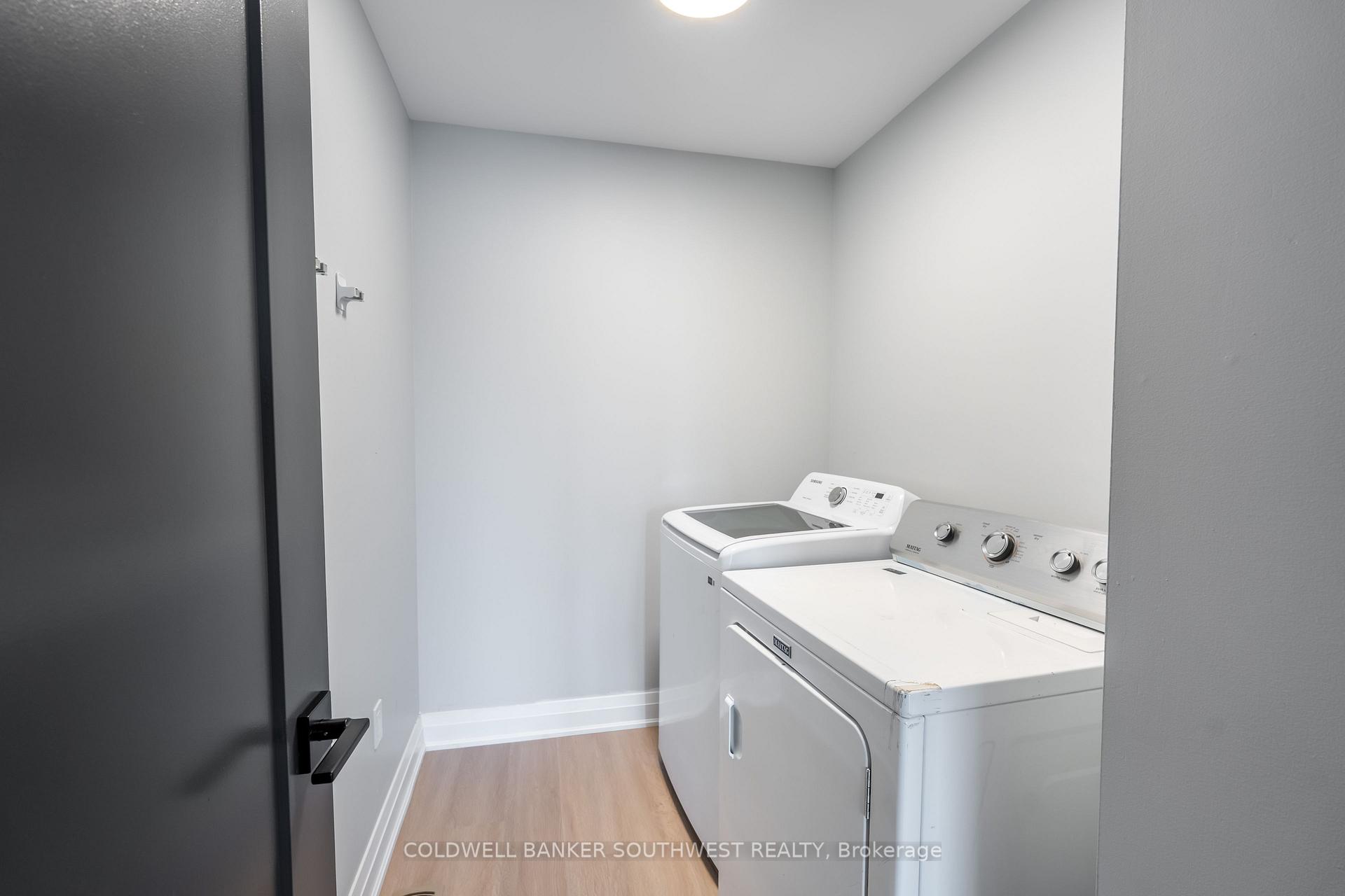 Photo 21 of 709 Ferdinands Crescent, Sarnia — HOMEH
