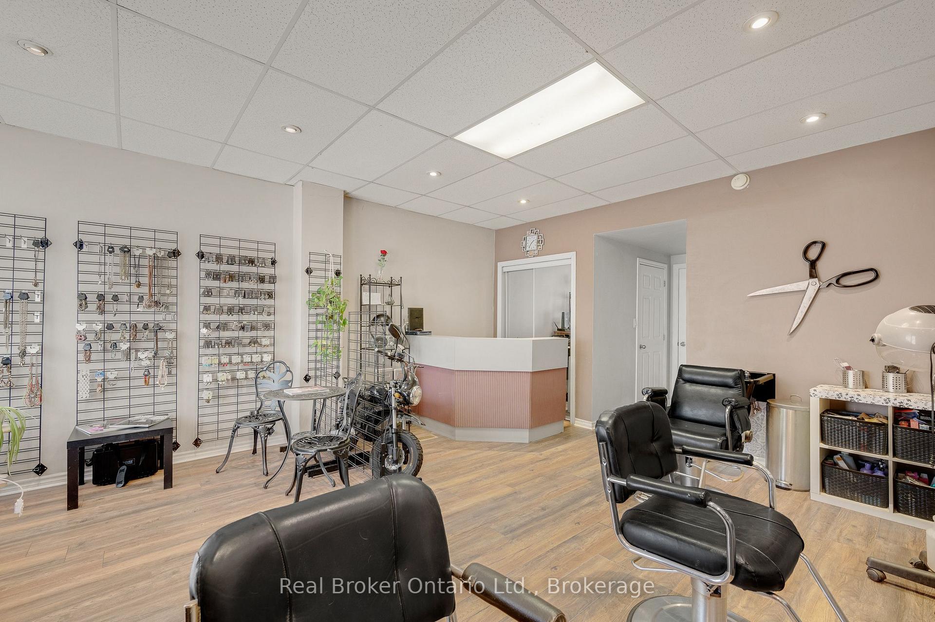 Photo 6 of 466 Cannon Street E, Hamilton, Gibson — HOMEH