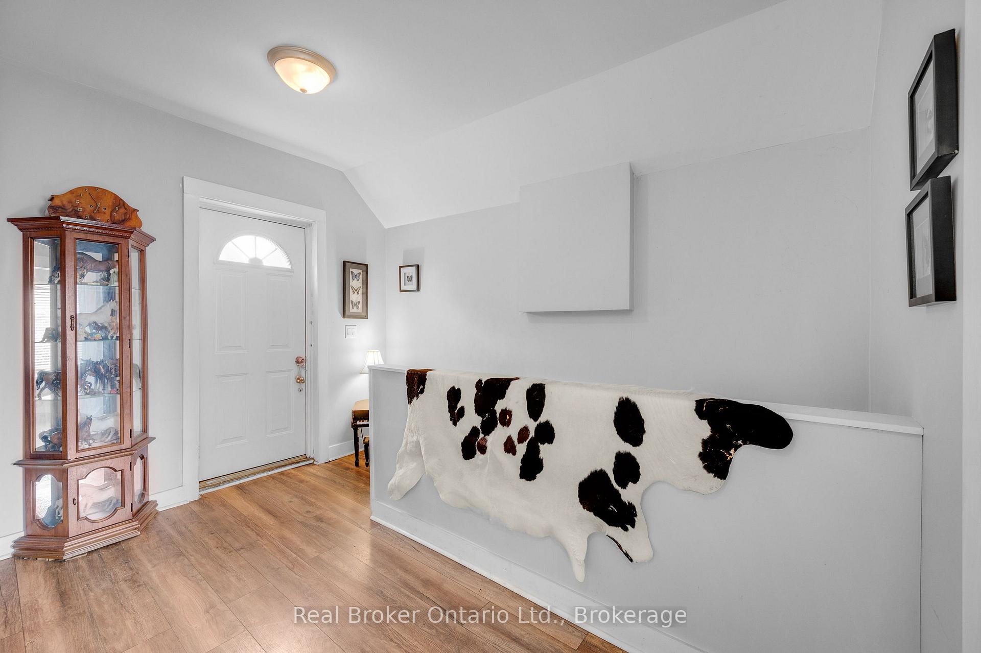 Photo 16 of 466 Cannon Street E, Hamilton, Gibson — HOMEH
