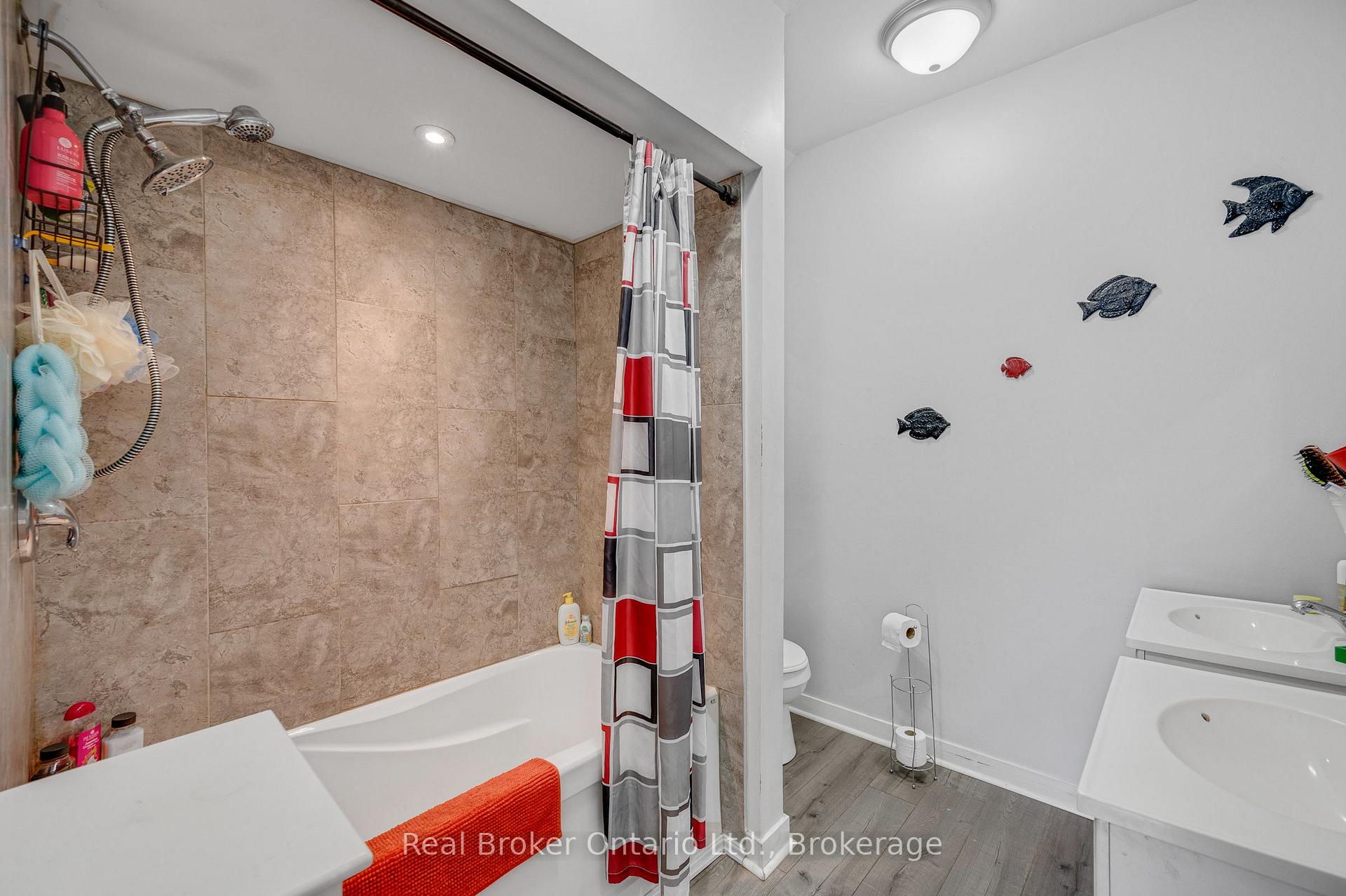 Photo 20 of 466 Cannon Street E, Hamilton, Gibson — HOMEH