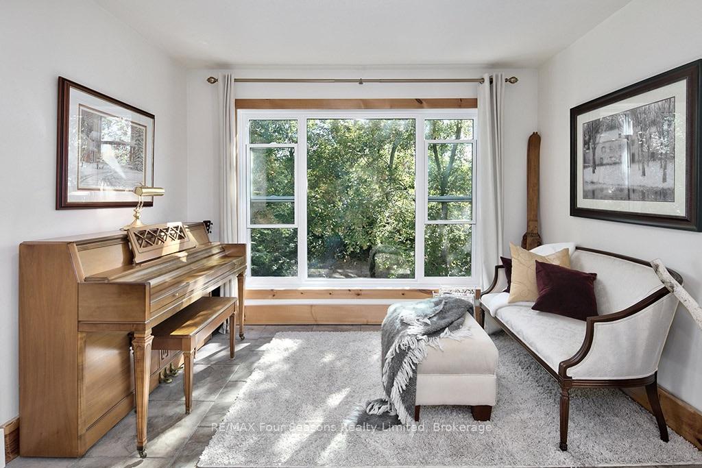 Photo 17 of 190 Lakeshore Road E, Blue Mountains — HOMEH
