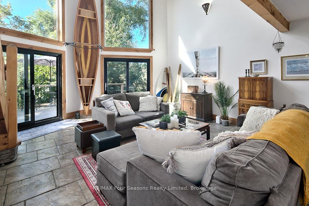 Photo 18 of 190 Lakeshore Road E, Blue Mountains — HOMEH
