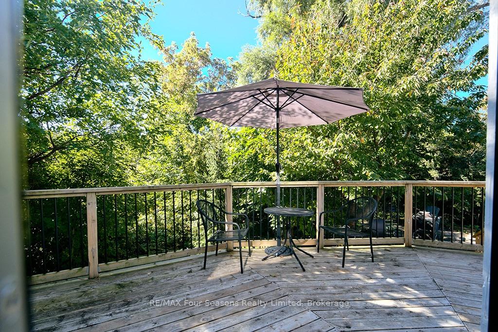 Photo 21 of 190 Lakeshore Road E, Blue Mountains — HOMEH