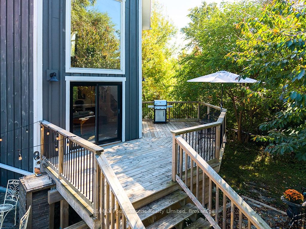 Photo 20 of 190 Lakeshore Road E, Blue Mountains — HOMEH