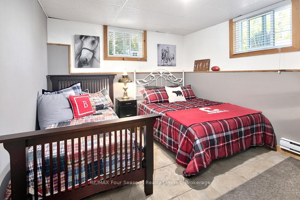 Photo 49 of 190 Lakeshore Road E, Blue Mountains — HOMEH