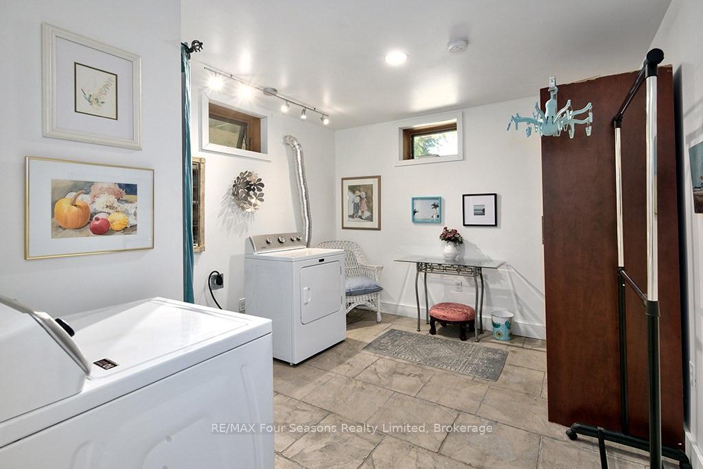 Photo 50 of 190 Lakeshore Road E, Blue Mountains — HOMEH