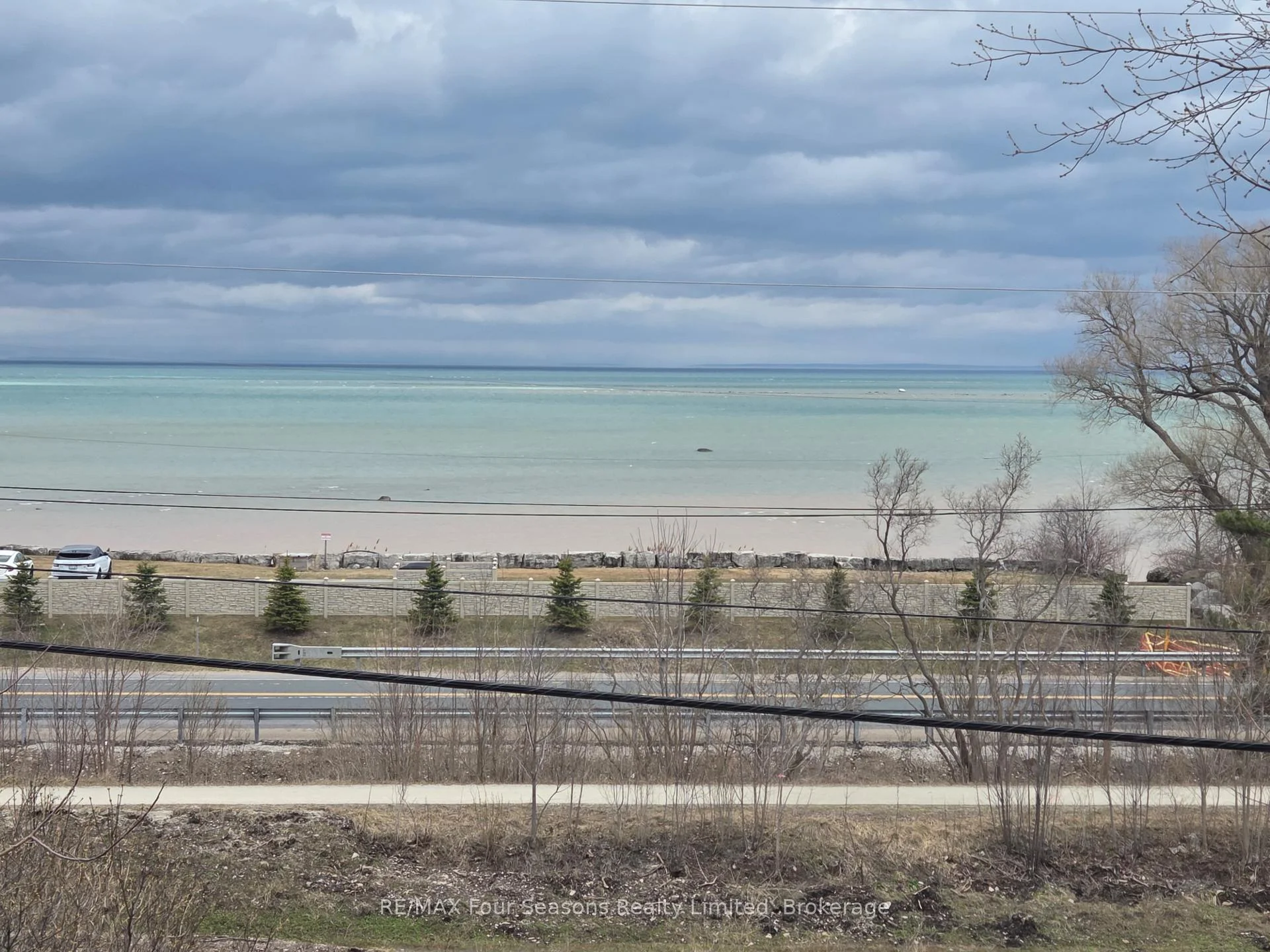 Photo 12 of 190 Lakeshore Road E, Blue Mountains — HOMEH