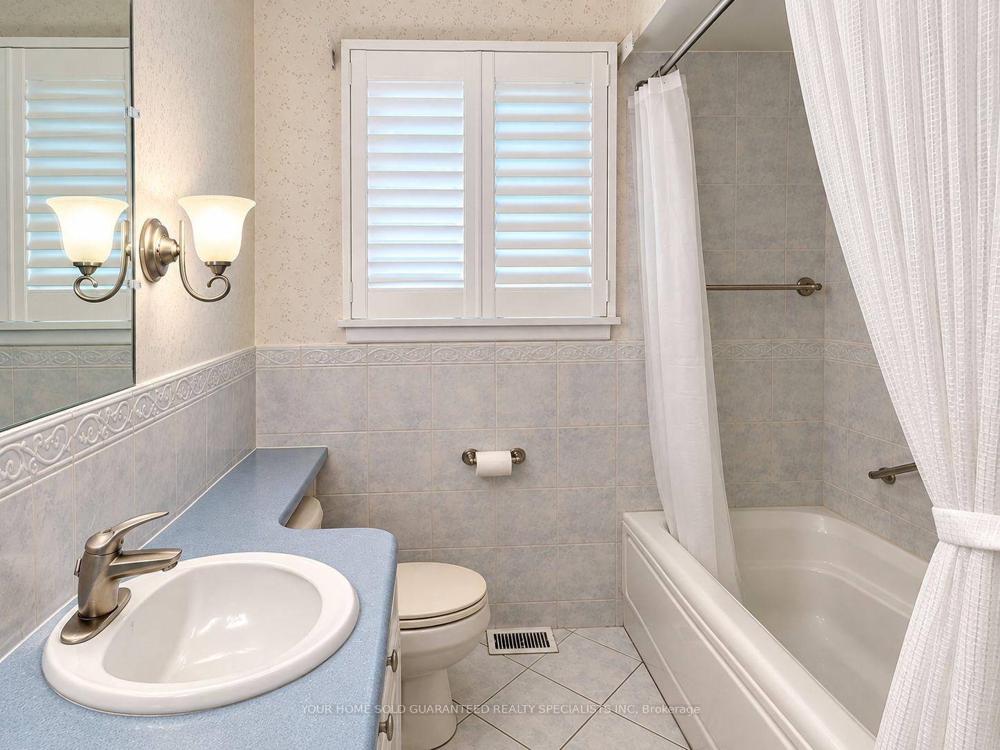 Photo 11 of Unit Main Floor, 37 Downsview Drive, Barrie, Codrington — HOMEH