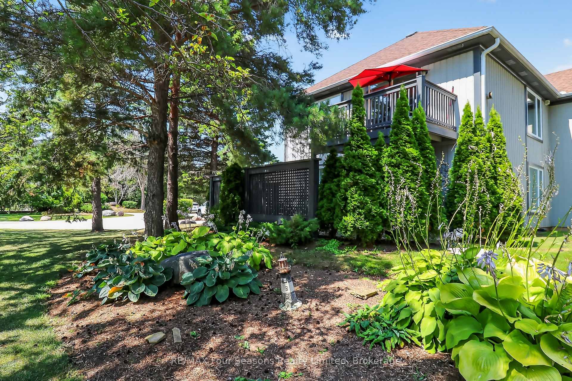 Photo 3 of 312 Mariners Way, Collingwood — HOMEH