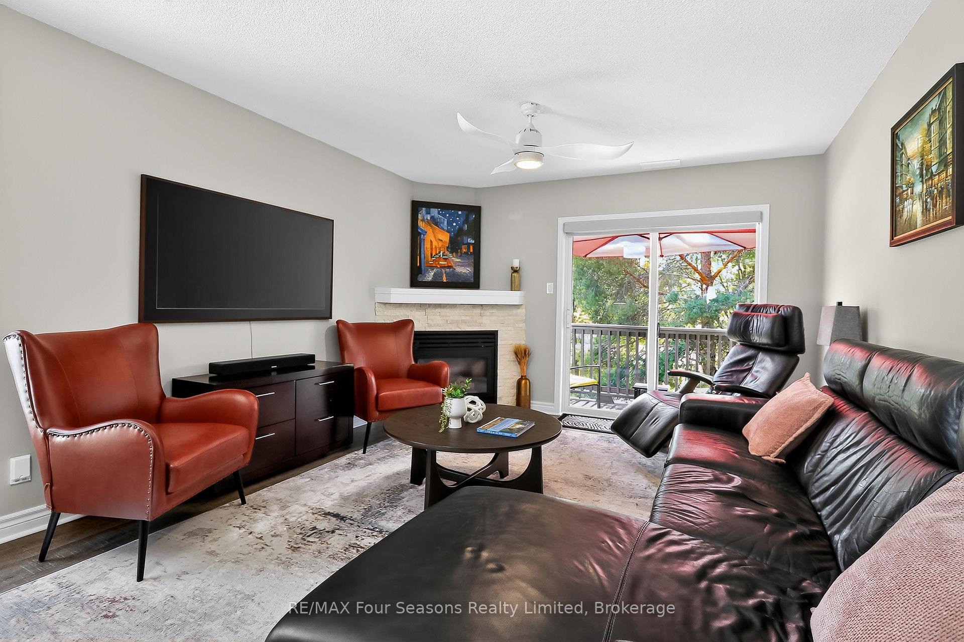 Photo 17 of 312 Mariners Way, Collingwood — HOMEH