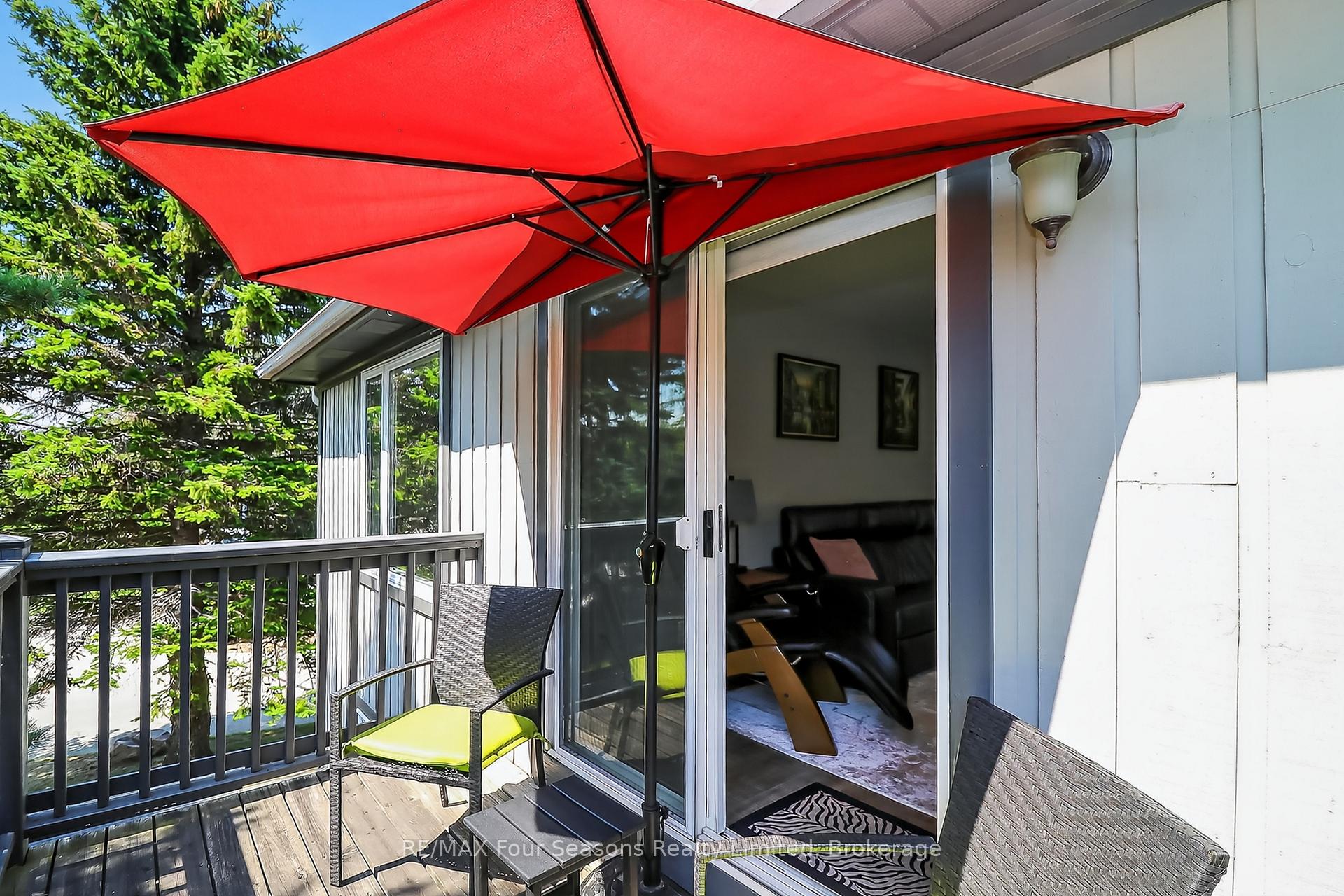 Photo 23 of 312 Mariners Way, Collingwood — HOMEH