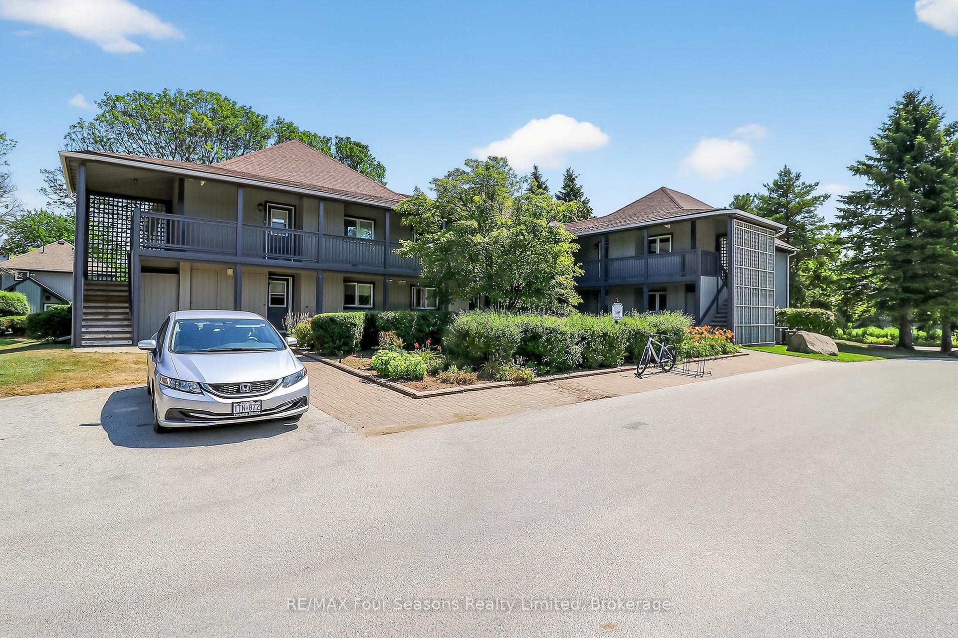 Photo 33 of 312 Mariners Way, Collingwood — HOMEH