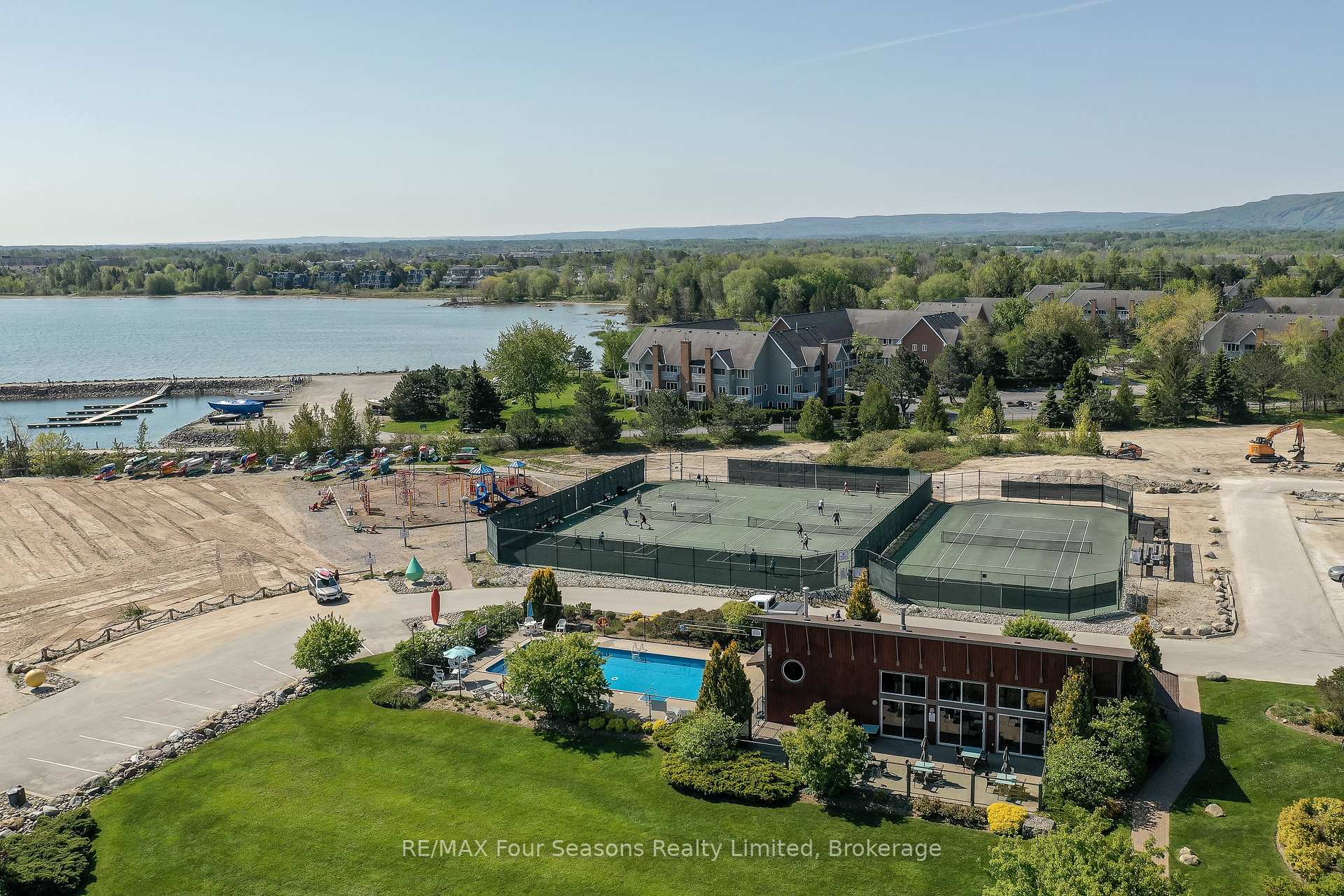 Photo 46 of 312 Mariners Way, Collingwood — HOMEH